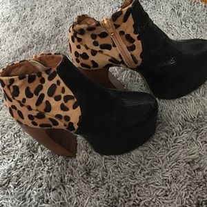 Jeffrey Campbell Shoes