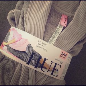 Soft & cozy marshmallow sleep robe