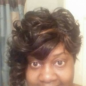 Meet your Posher, Carla