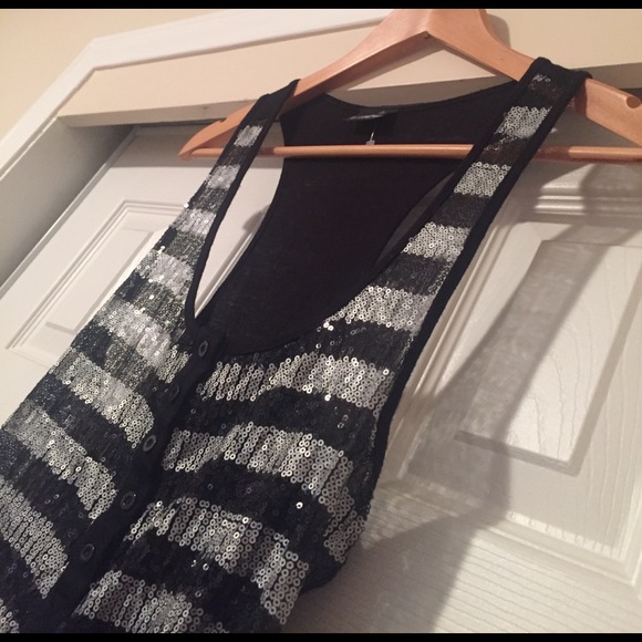 Tank Top - Picture 2 of 3