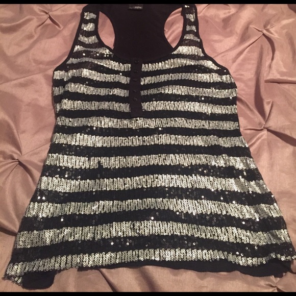 Tank Top - Picture 3 of 3