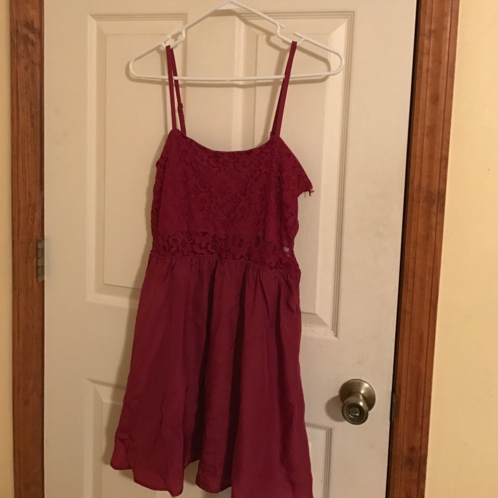Size large dress never worn