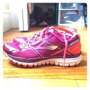 Brooks ghost running shoes!