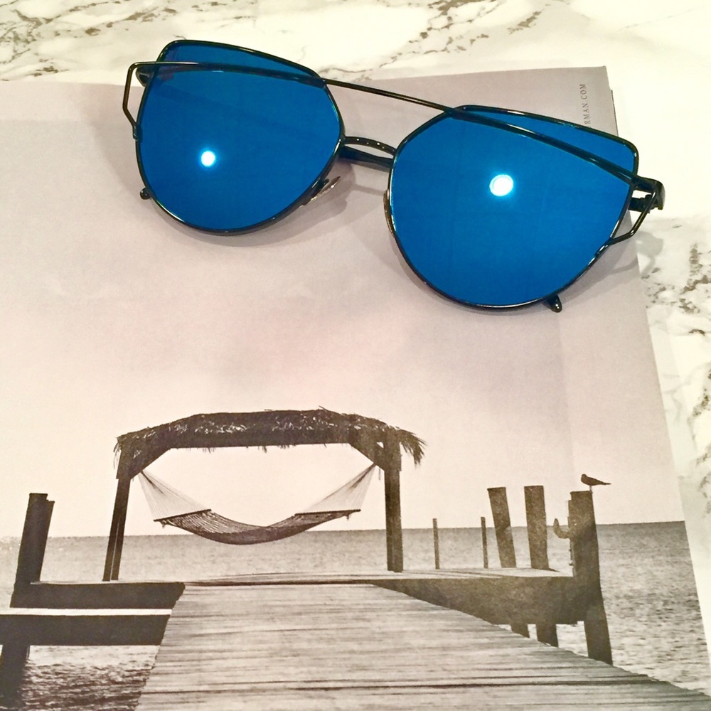 Black and Blue Cat Eye Sunglasses with Wire Frame