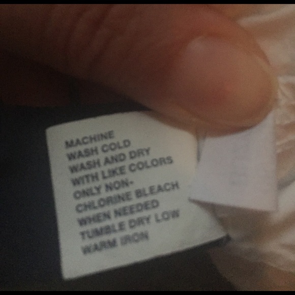 2 pairs of Gap Capri Cargo Pants! - Picture 7 of 7