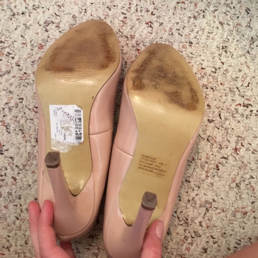 Nude pumps - Picture 4 of 4