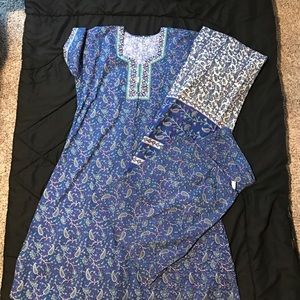 Salwar Kameez - Size 44