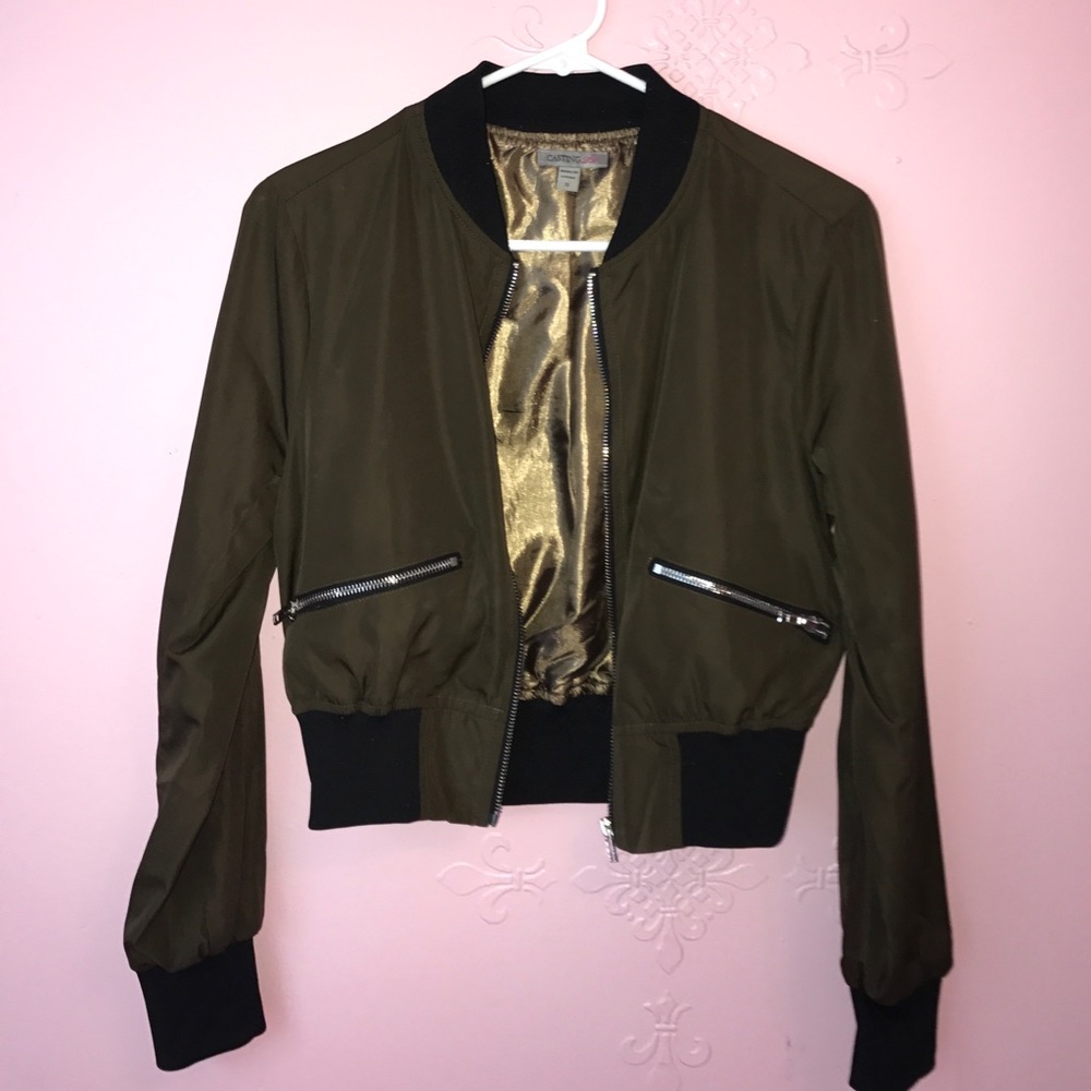 Military green cropped bomber jacket