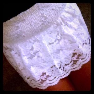 A&F White Lace Skirt