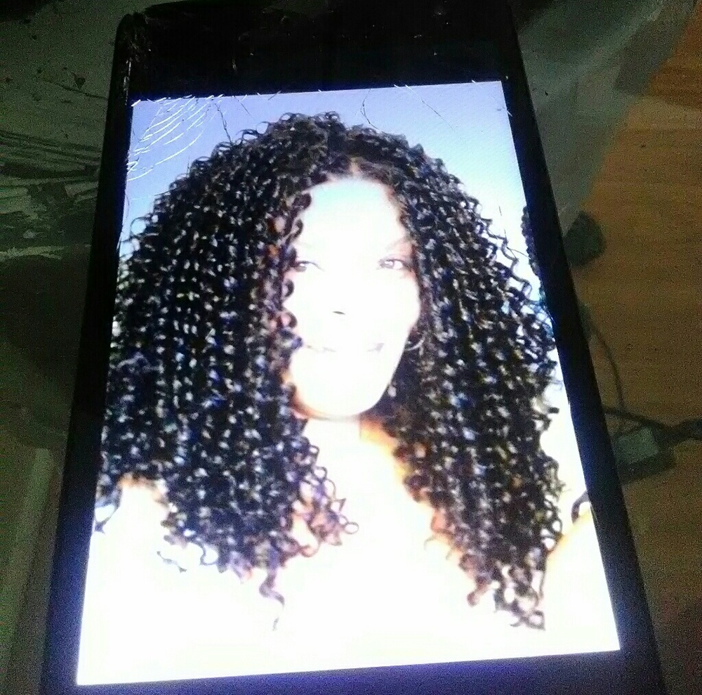 Meet your Posher, Vanessa