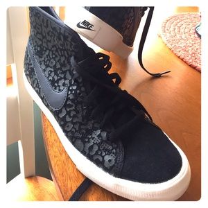 Nike Shoes - Nike Women's Primo Court Suede Leopard design Nike Shoes - Nike Women's Primo Court Suede Leopard design