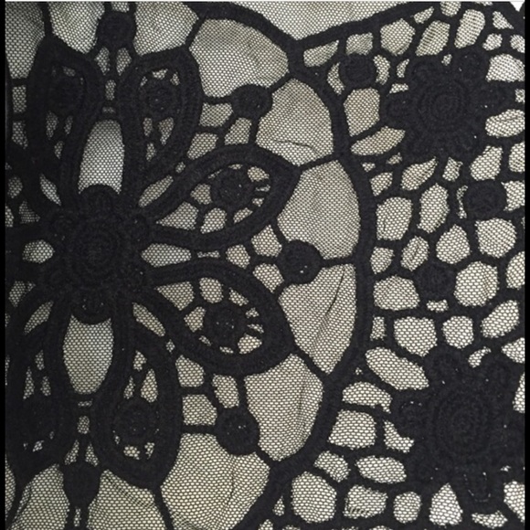 LF Millau Lace Top - Picture 3 of 3