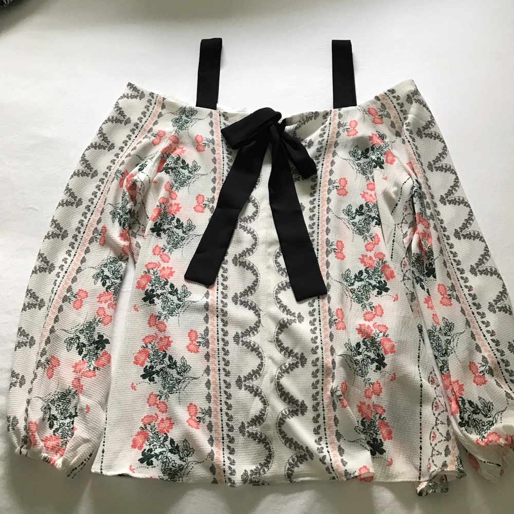 Drop shoulder floral print blouse