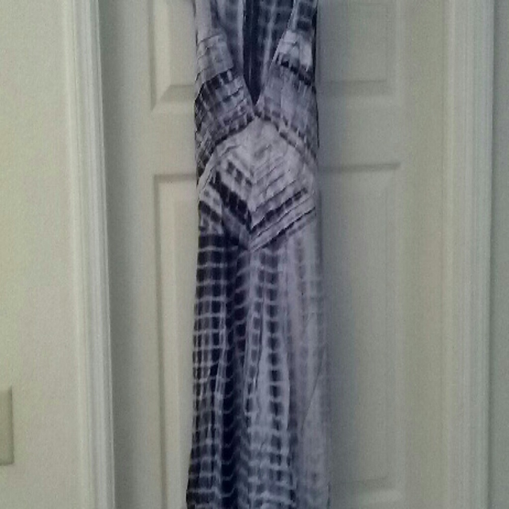 BRAND NEW Forever 21 Tie Dye Dress