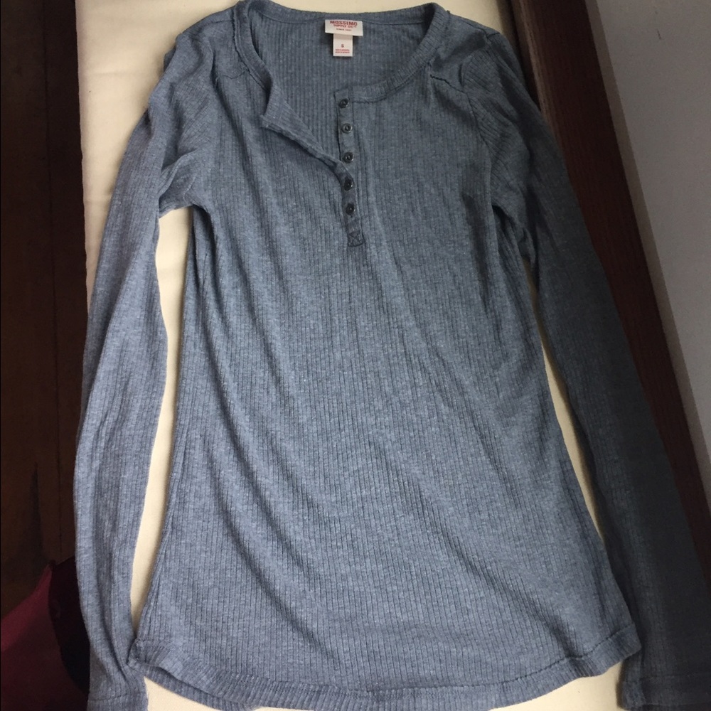 Long sleeve gray cotton shirt