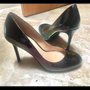 *RARE* Banana Republic black iridescent heels
