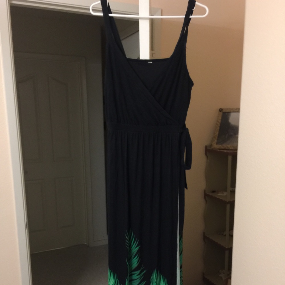 black maxi sundress w/ rare birds of paradise
