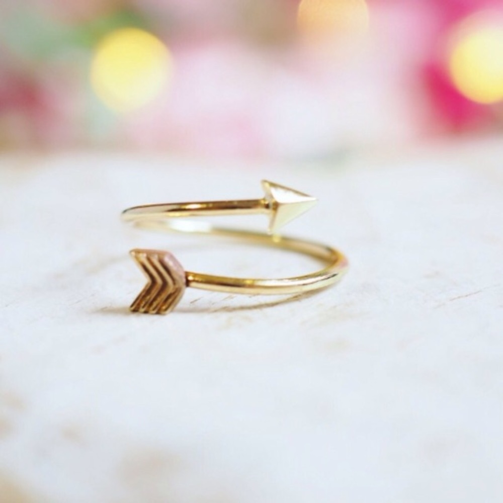 HOST PICK!!! Adorable Arrow Rings. ๐๐๐๐๐๐ - Picture 2 of 4