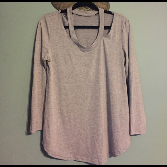 Gray cut out long sleeve tee shirt blouse - Picture 1 of 4