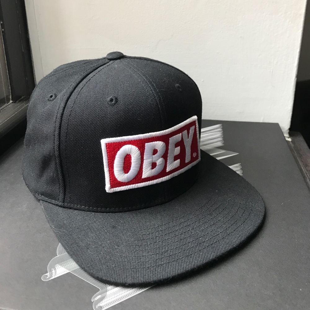 OBEY snapback, black, red, white