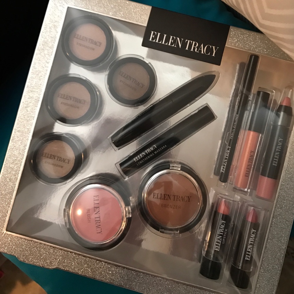 Makeup Kit