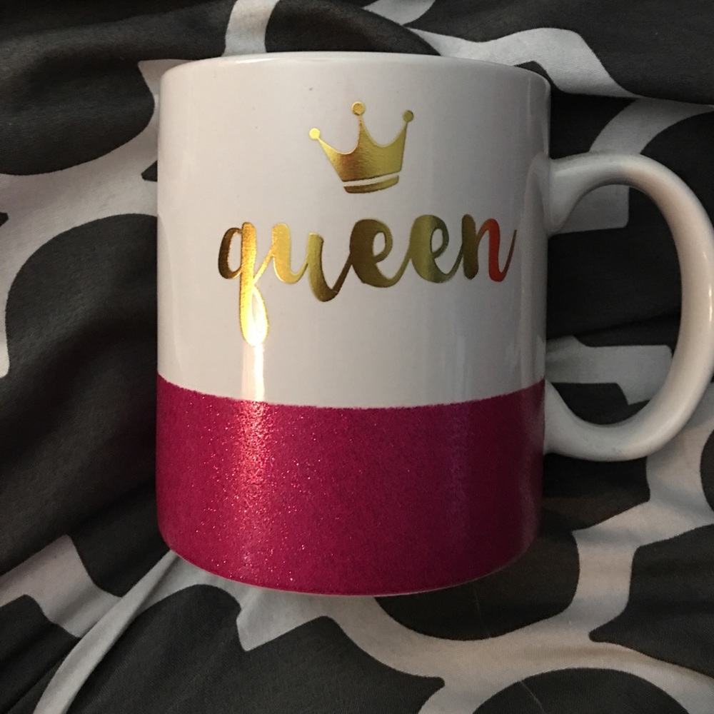 Queen coffee mug