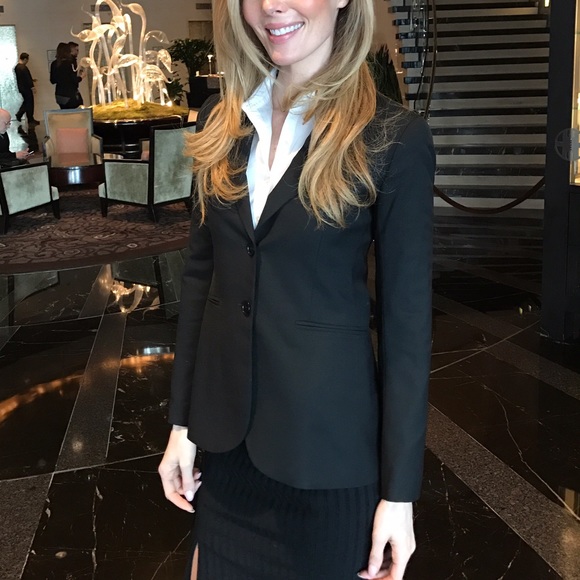 Meet your Posher, Mary - Picture 6 of 6