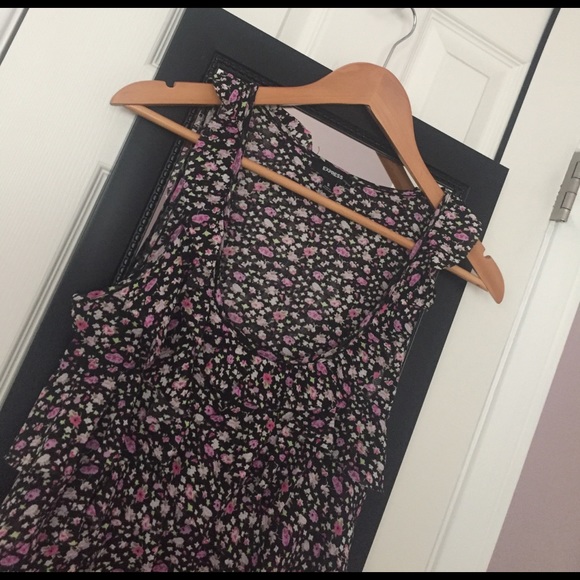 Express Top - Picture 2 of 3