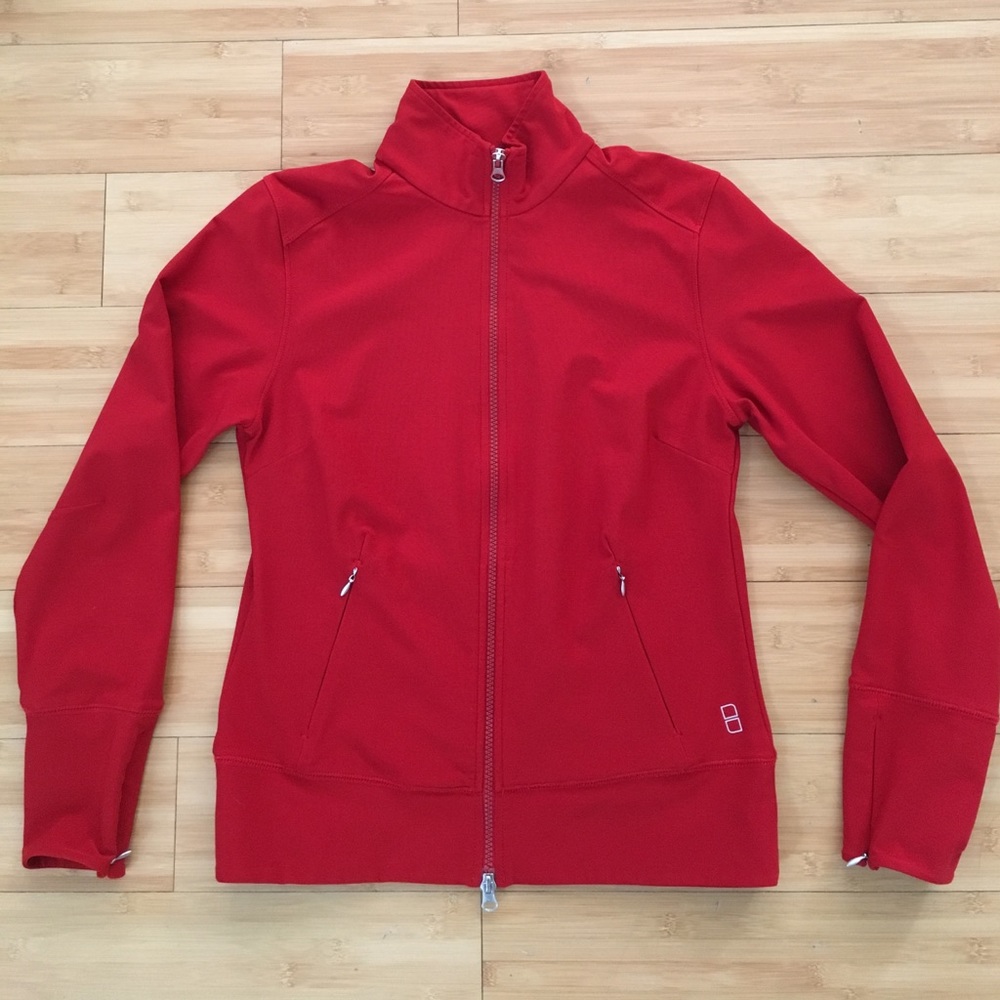 ❌sold❌Lucy zip up