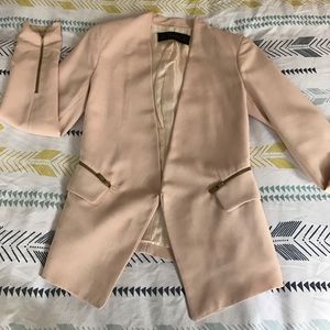 ZARA Blush colored blazer with gold zippers