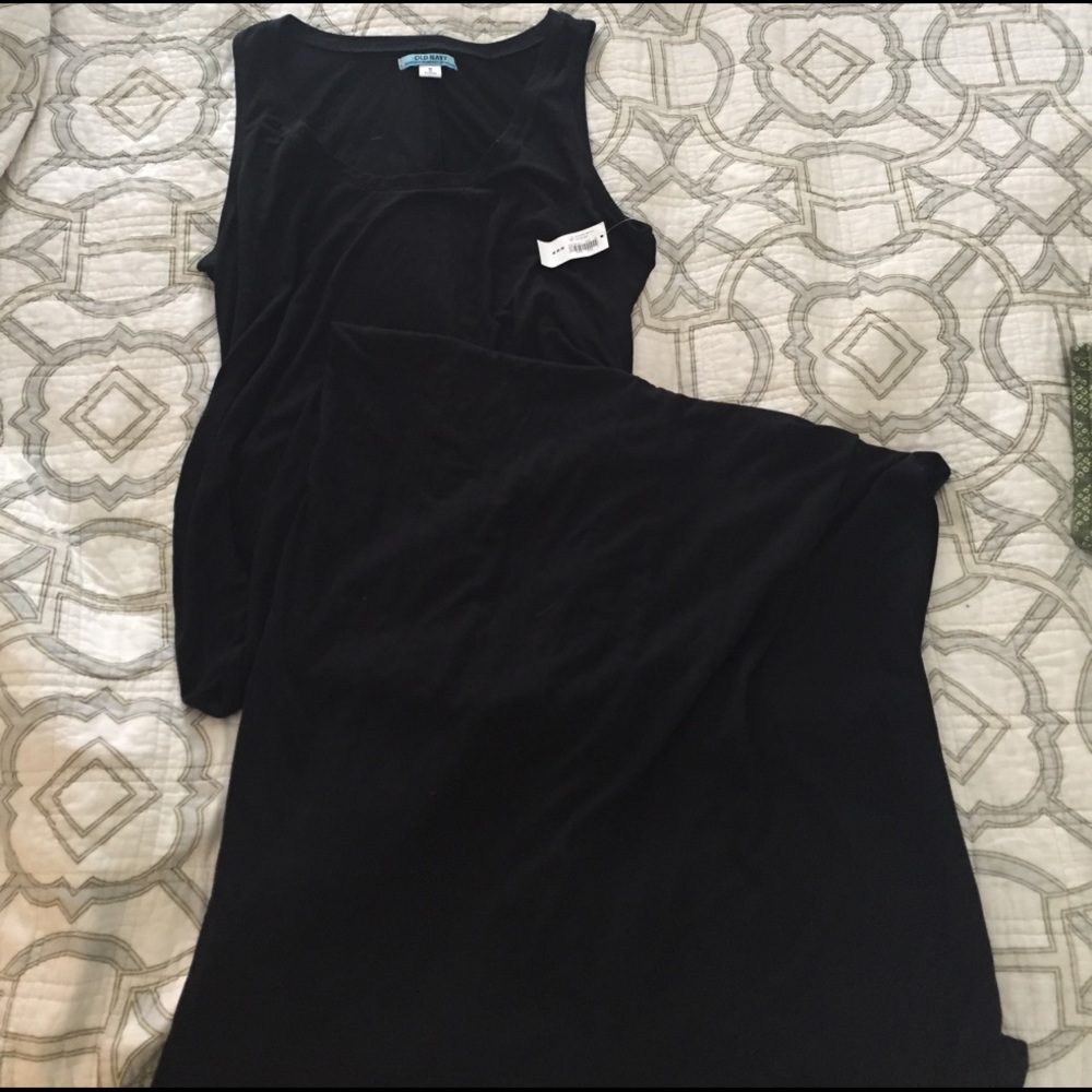Old Navy Black Maternity Dress