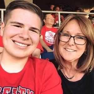 Meet your Posher, Renee