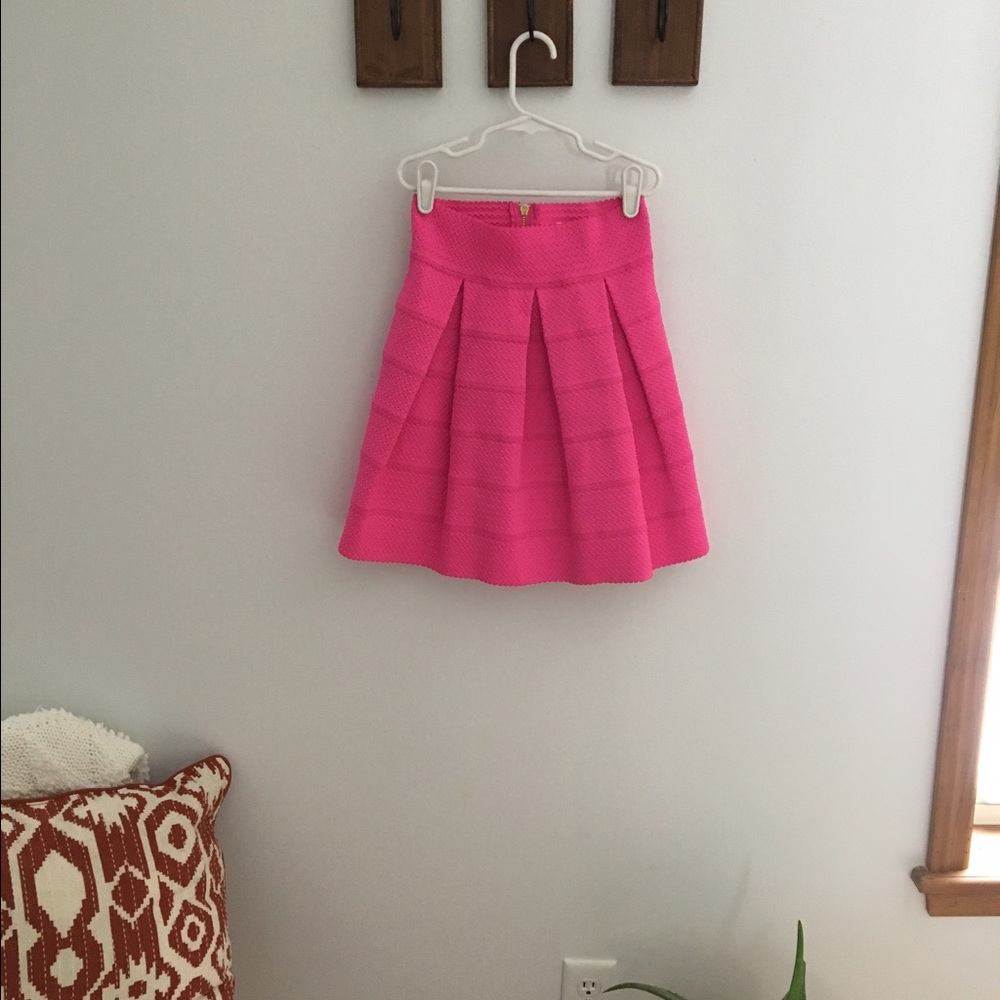 High wasted skirt