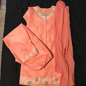 Salwar Kameez- Size 38
