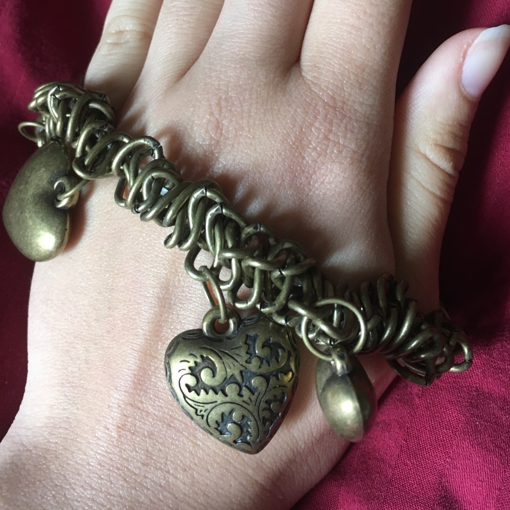 Charm bracelet 🌟