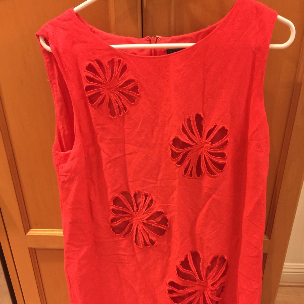 Linen lined Tahari sheath dress in stunning coral