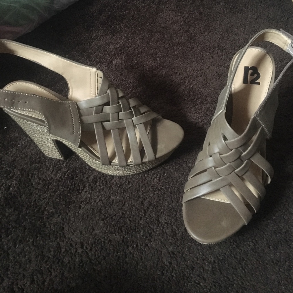 Beige platform heels