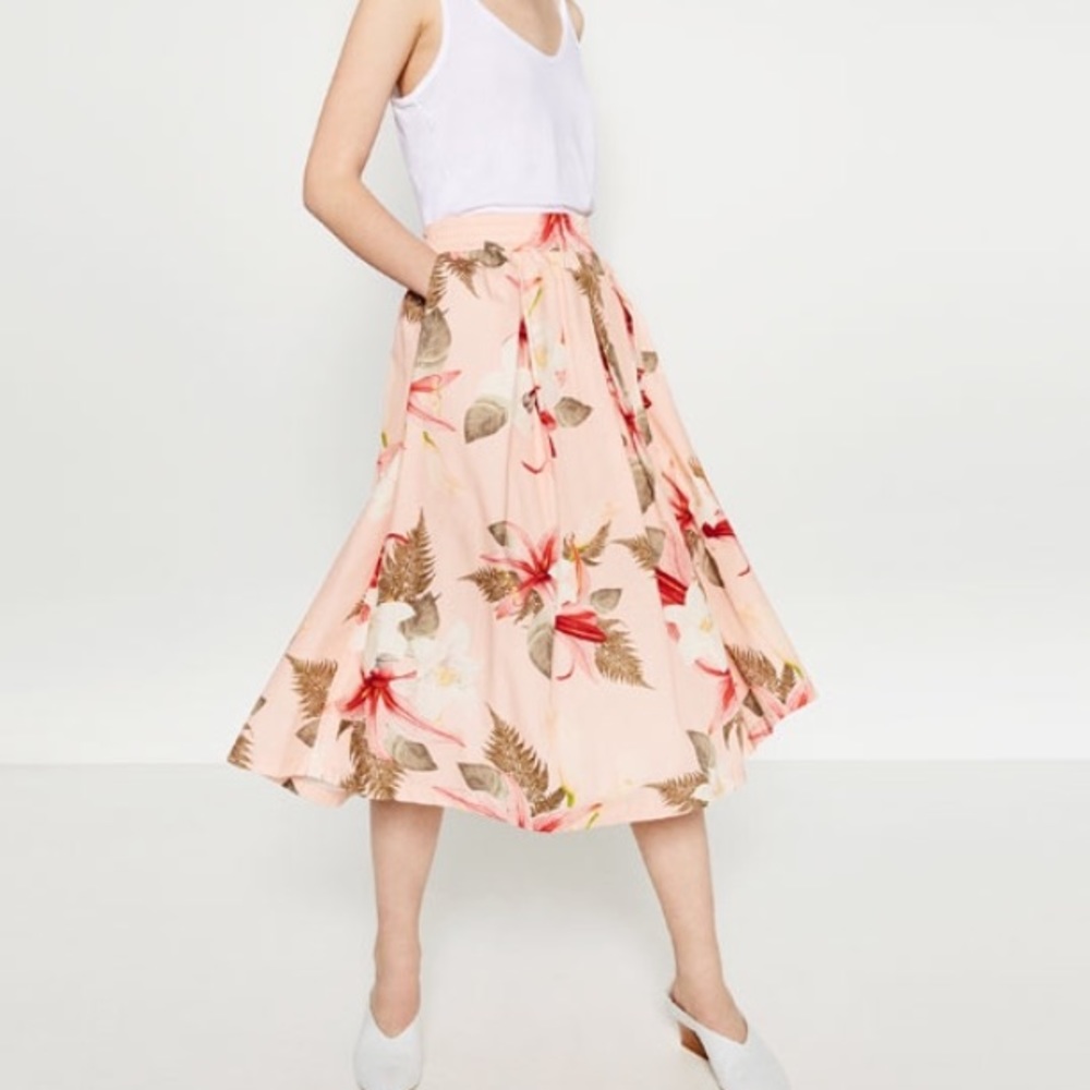 Zara pink floral skirt