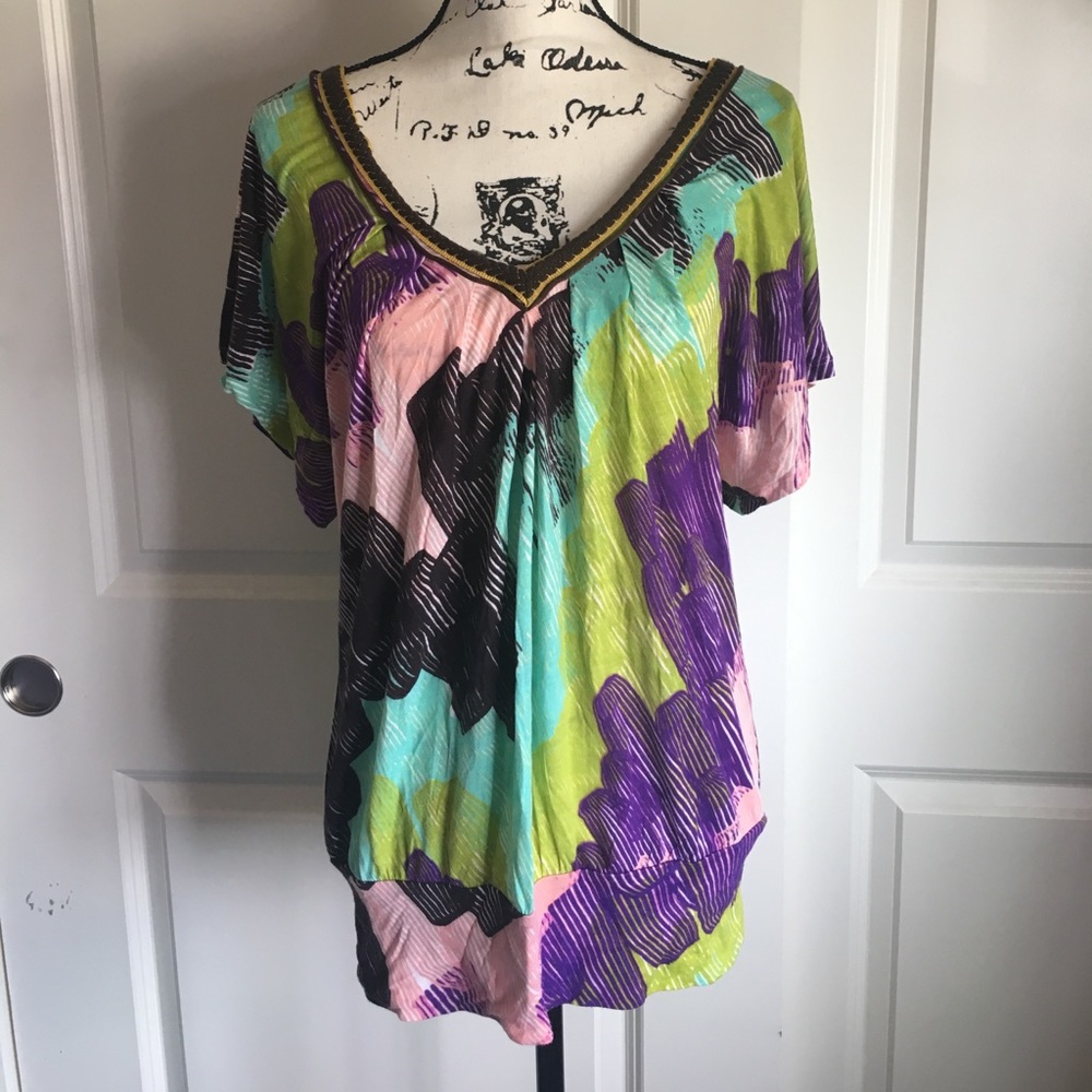 Anthropologie geometric v-neck top