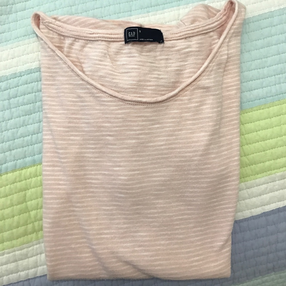 Gap striped top