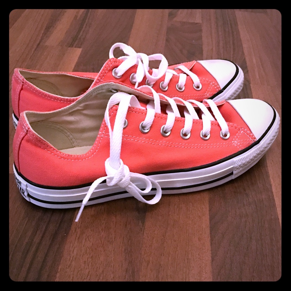 Converse All Stars Coral Pink Low Top Size 10