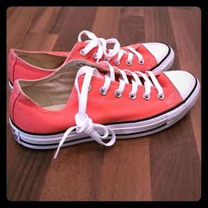 Converse All Stars Coral Pink Low Top Size 10