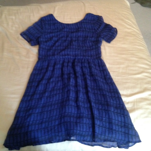 Lush Dresses & Skirts - Blue Geo Dress