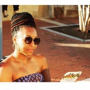 Meet your Posher, Kay