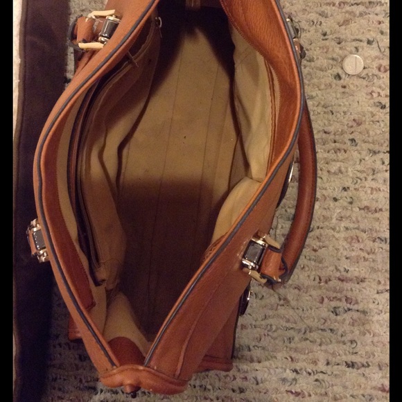 Michael Kors purse - Picture 4 of 4