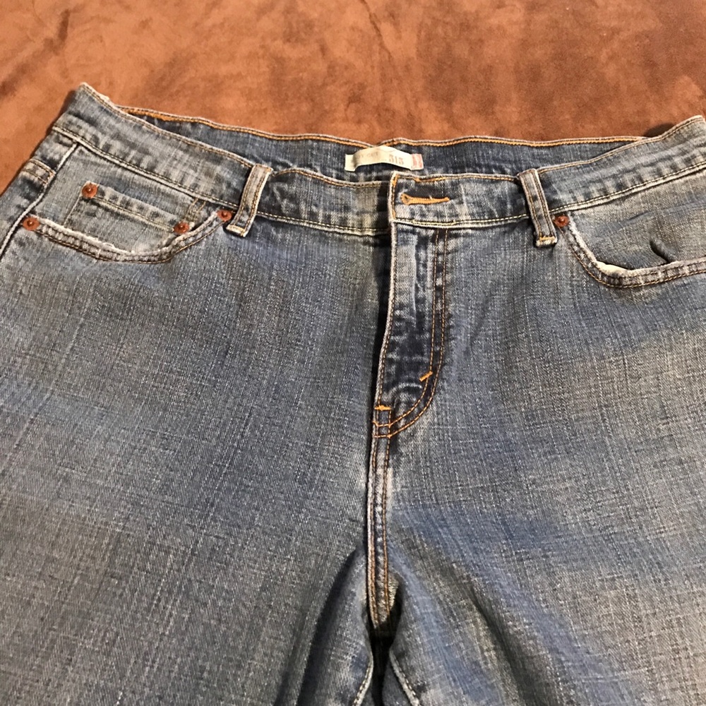 Levi jeans