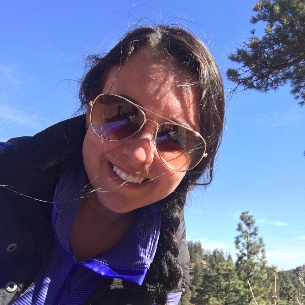 Meet your Posher, Hillary