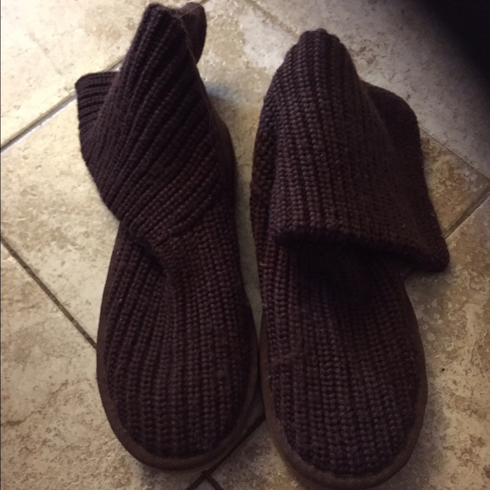 Knitted Brown Uggs