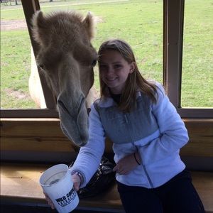 Meet your Posher, Whitner