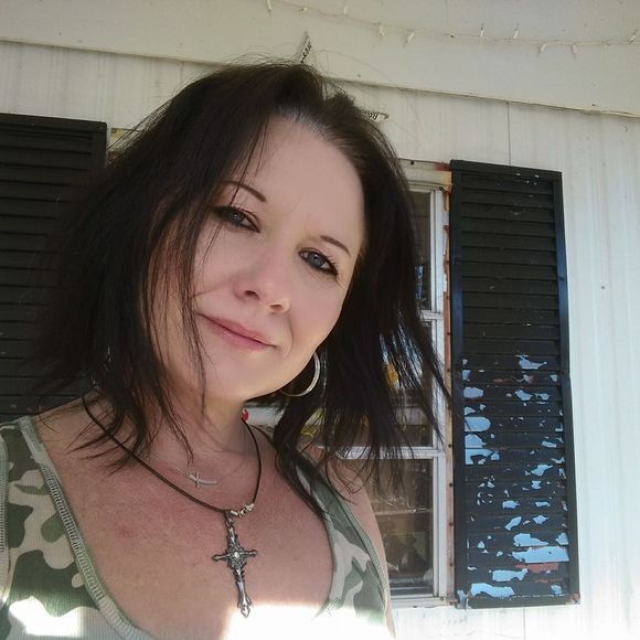 Meet your Posher, Lorene - Picture 1 of 1